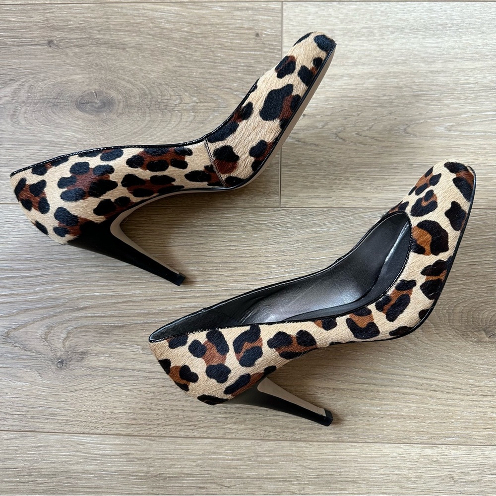 TALBOTS leopard print heels